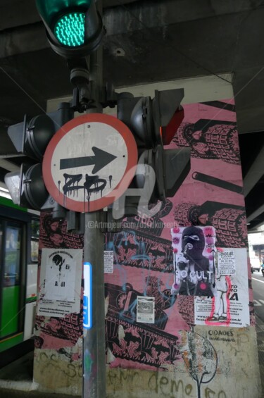Collage " SO CULT " à Sao-Paulo